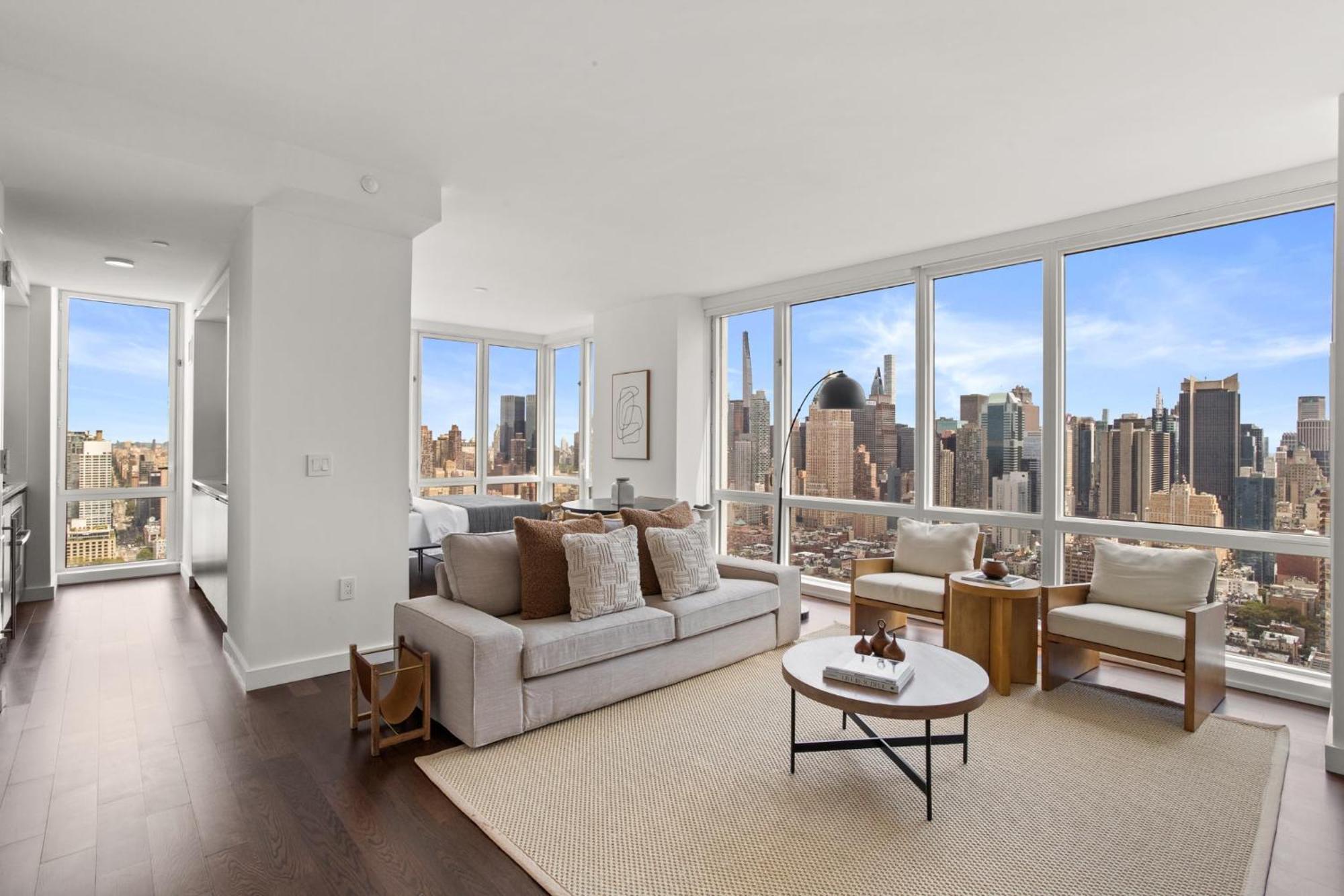 Stunning Views To Empire State With Amazing 2bd Appartement *